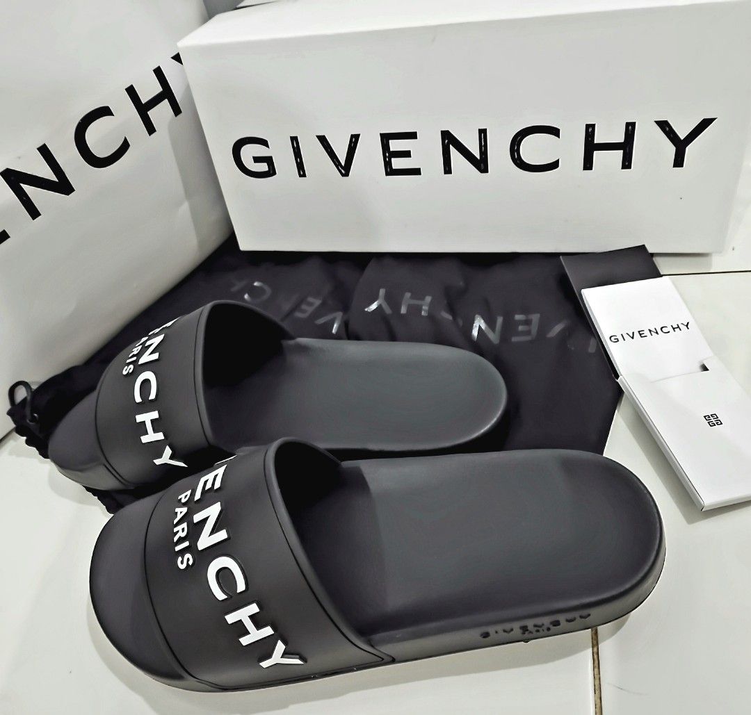 Givenchy paris flip top flops