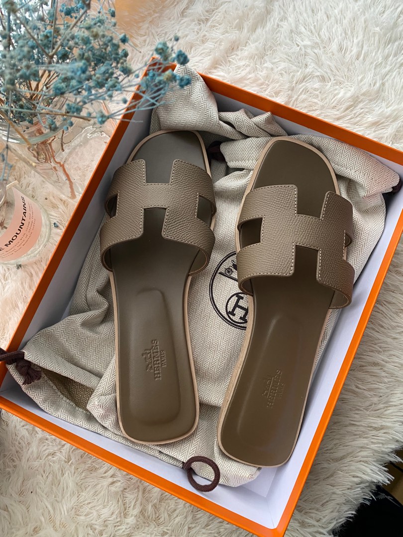 Size 38 Brand New Hermes Etoupe Epsom Calfskin Oran Sandals With Copy  Receipt