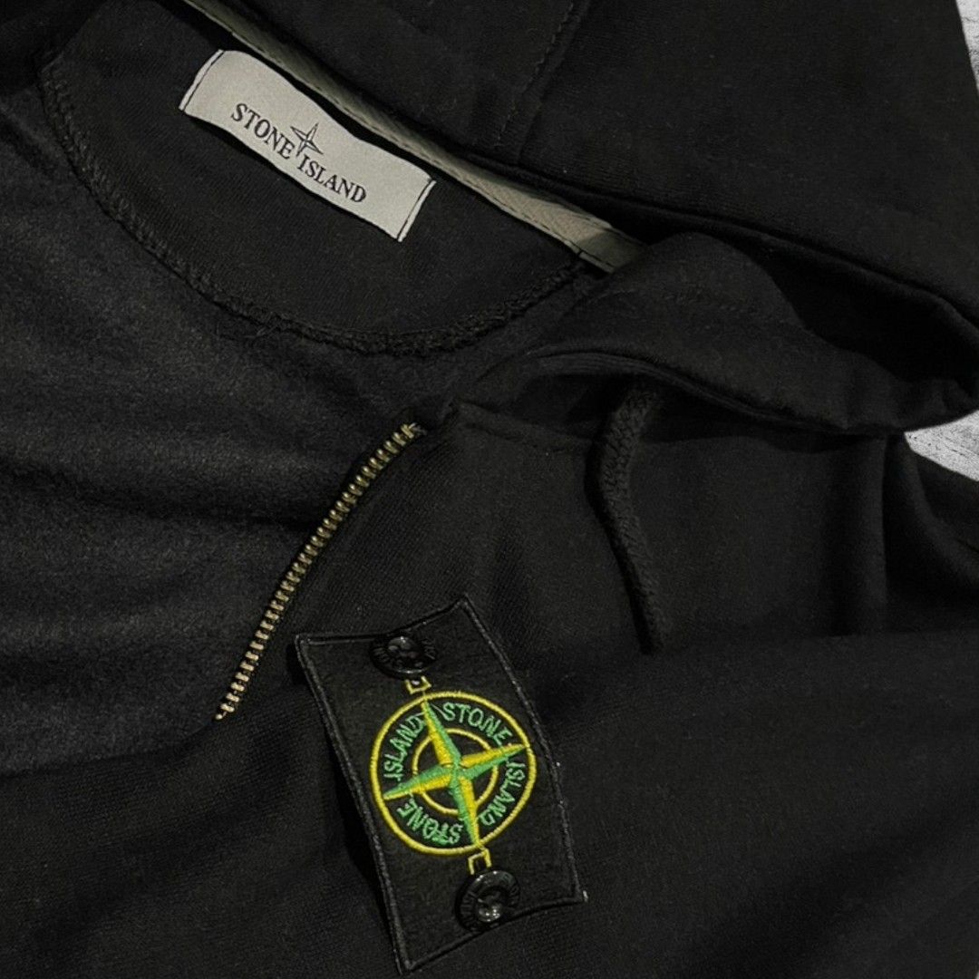 Hoodie zipper stone island best sale
