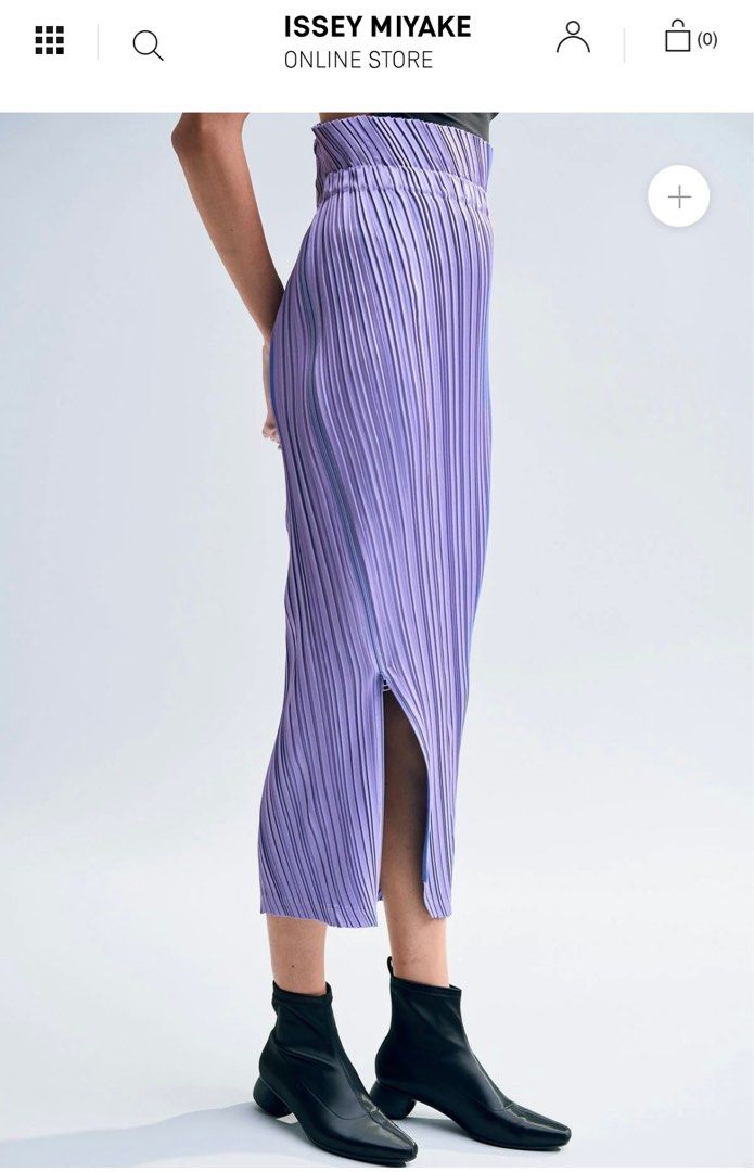 Issey Miyake INTANGIBLE PLEATS Skirt