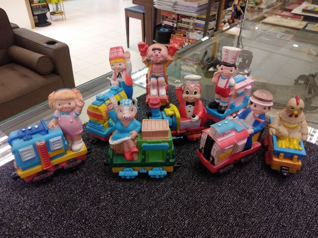 Jollibee train complete set, Hobbies & Toys, Memorabilia & Collectibles, Vintage Collectibles on