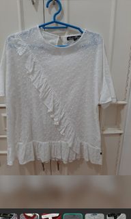 (Category: ) located in . Submitted by ishcloset (Listing ID 1222771848, Image 1). Description: .