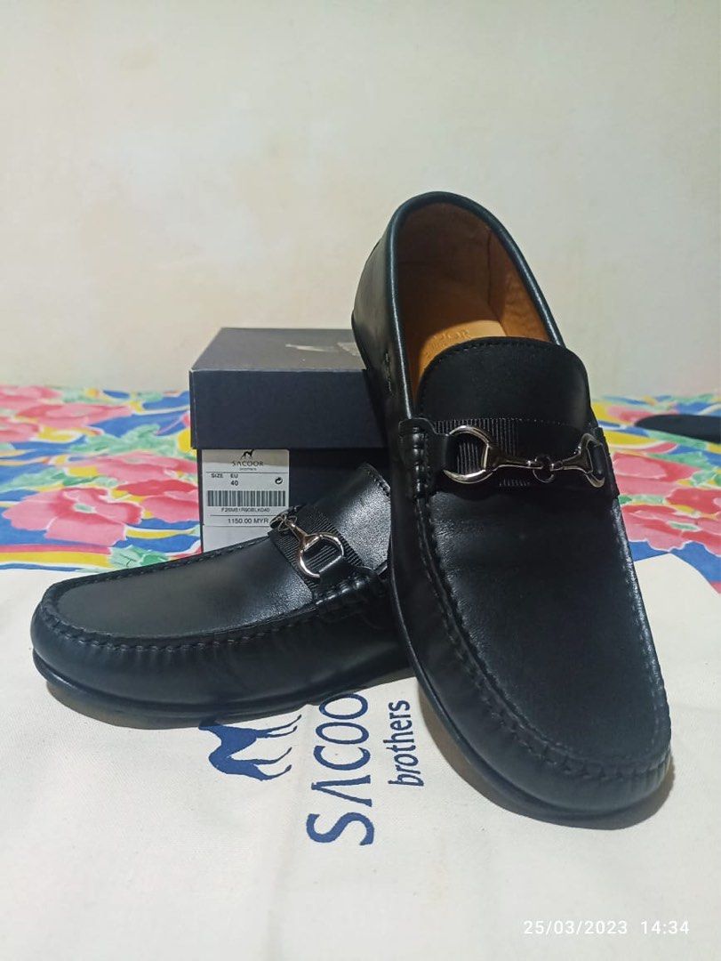 Kasut casual Men s Fashion Footwear Casual shoes on Carousell