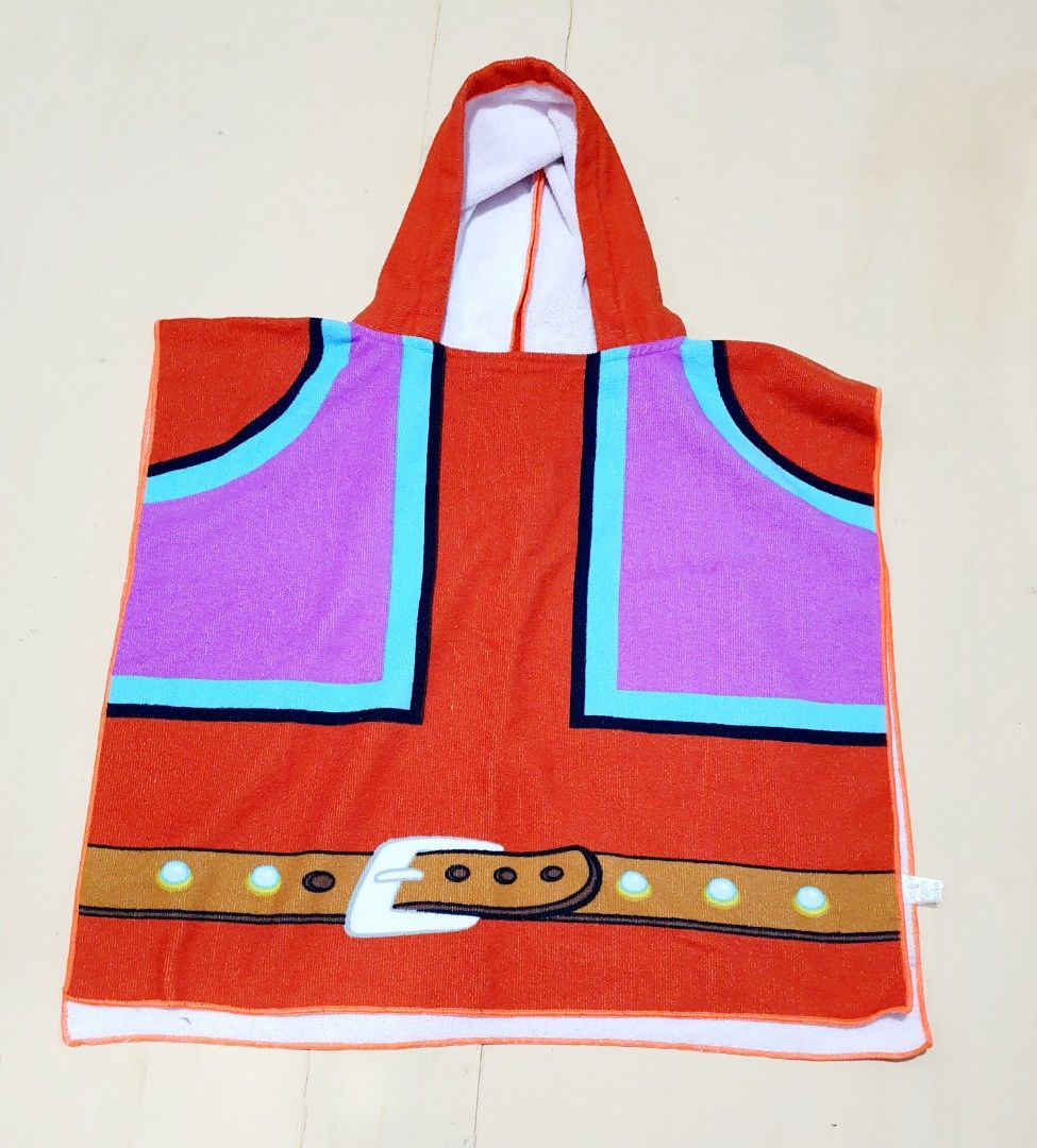 Kid's towel (Category: Other Baby Bathing & Changing Needs) located in Las Pinas. Submitted by cherry_luvs_dresses (Listing ID 1222727907, Image 2). Description: good aa new used once only nice design.