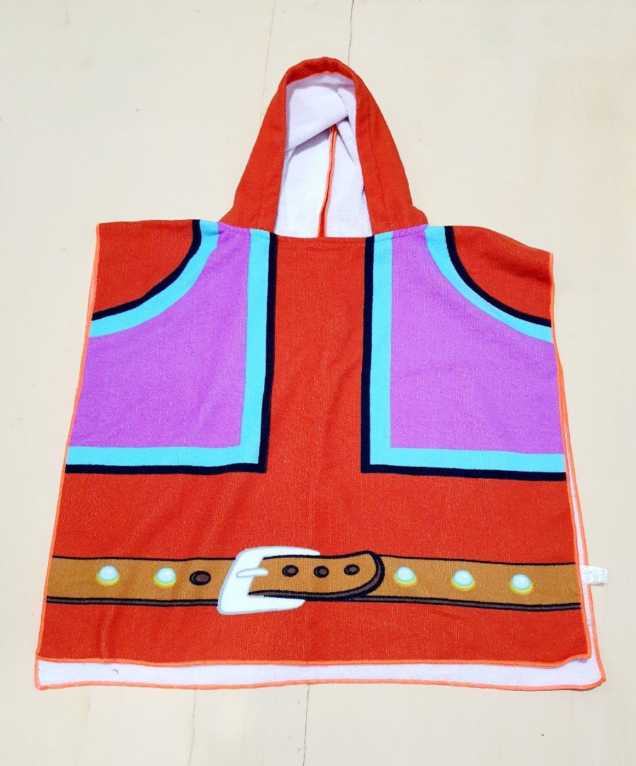 Kid's towel (Category: Other Baby Bathing & Changing Needs) located in Las Pinas. Submitted by cherry_luvs_dresses (Listing ID 1222727907, Image 1). Description: good aa new used once only nice design.