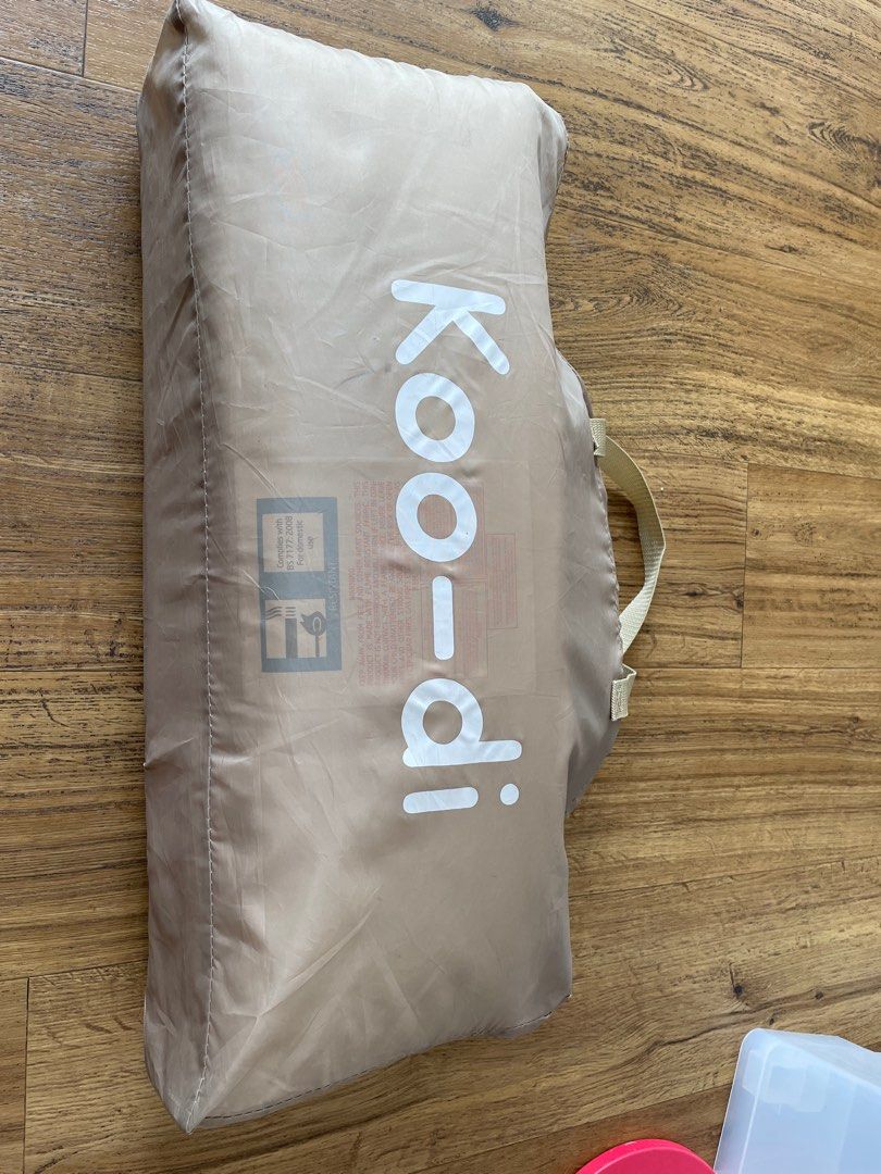 Koodi pop up travel cot with mattress, Babies & Kids, Baby Nursery