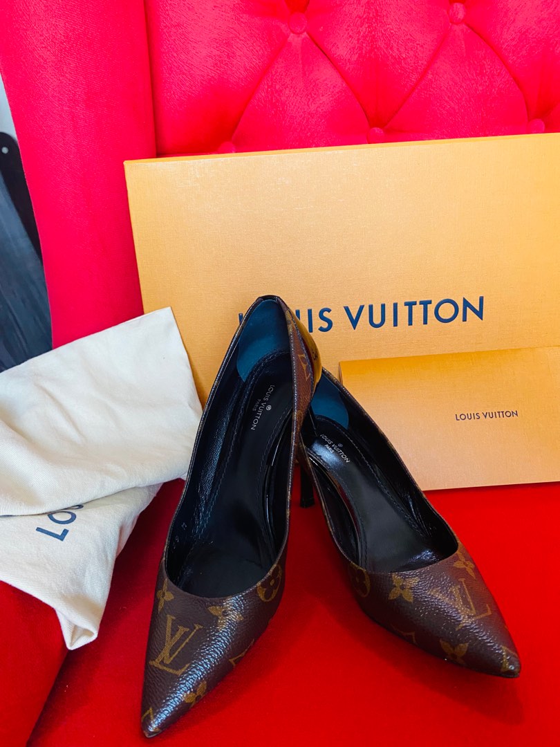 Louis Vuitton, Shoes, Cherie Pump