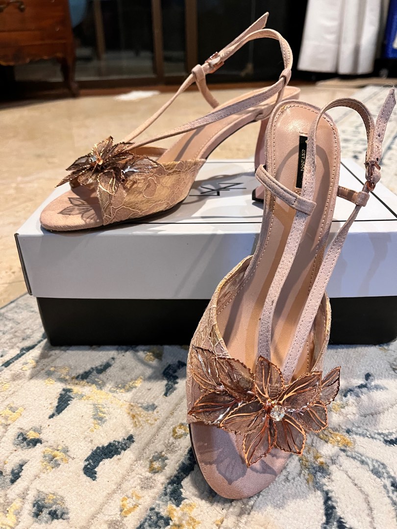 Kitten heel rose gold sandals online