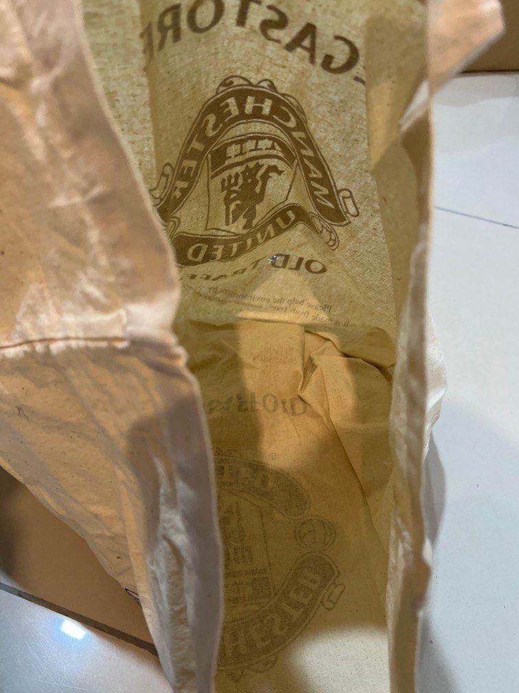 Manchester United tote bag old trafford megastore limited edition