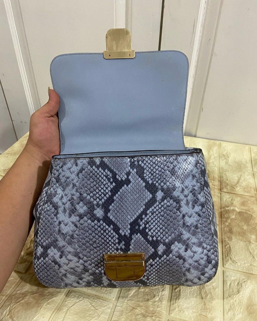 MICHAEL KORS MADE IN CAMBODIA FULL KULIT ASLI on Carousell