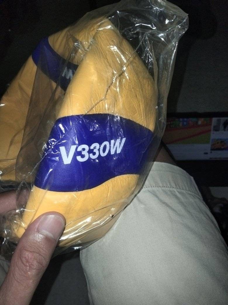 MIKASA v330w (Category: Racket and Ball Sports) located in Rizal. Submitted by caranogjmae.1 (Listing ID 1222612433, Image 2). Description: MIKASA v330w Official Size Legit/Authentic Open for Bulk Buyer 1,500 Antipolo City.