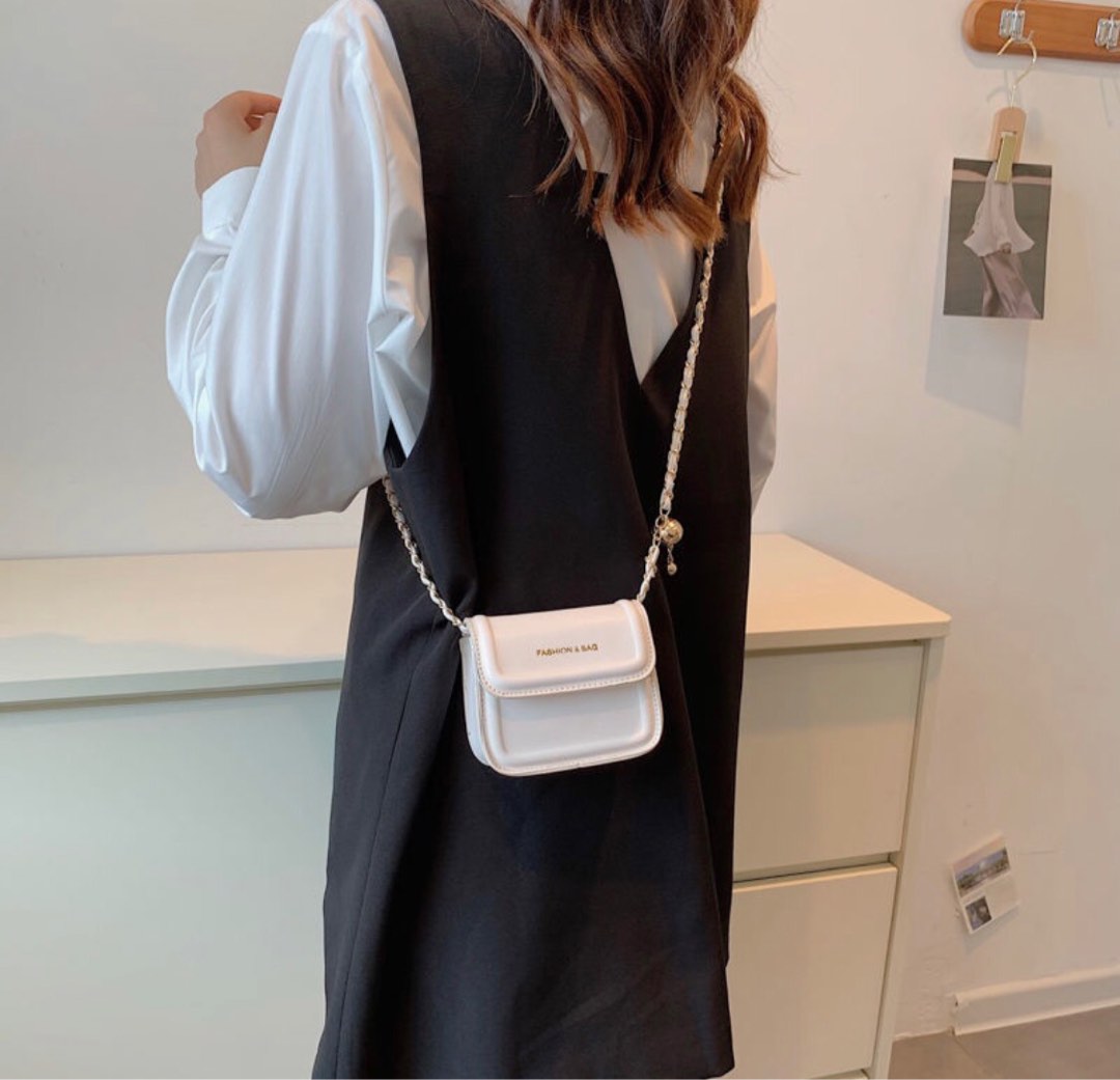 Sling bag mini deals