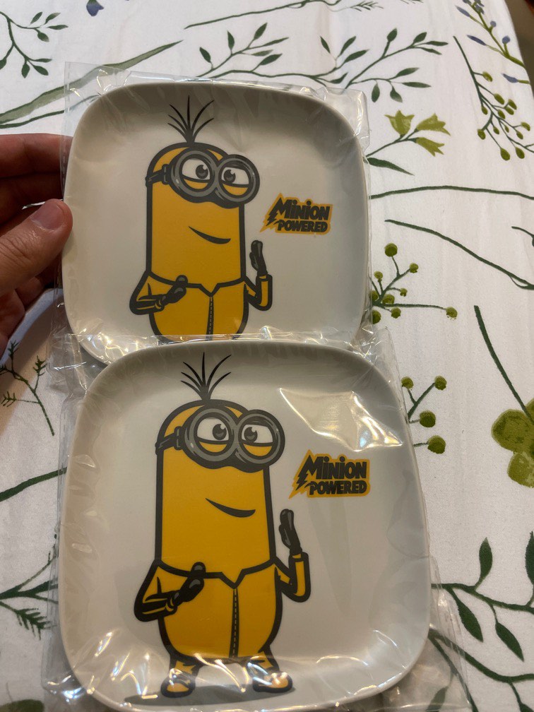 Minion plates, Furniture & Home Living, Kitchenware & Tableware, Other