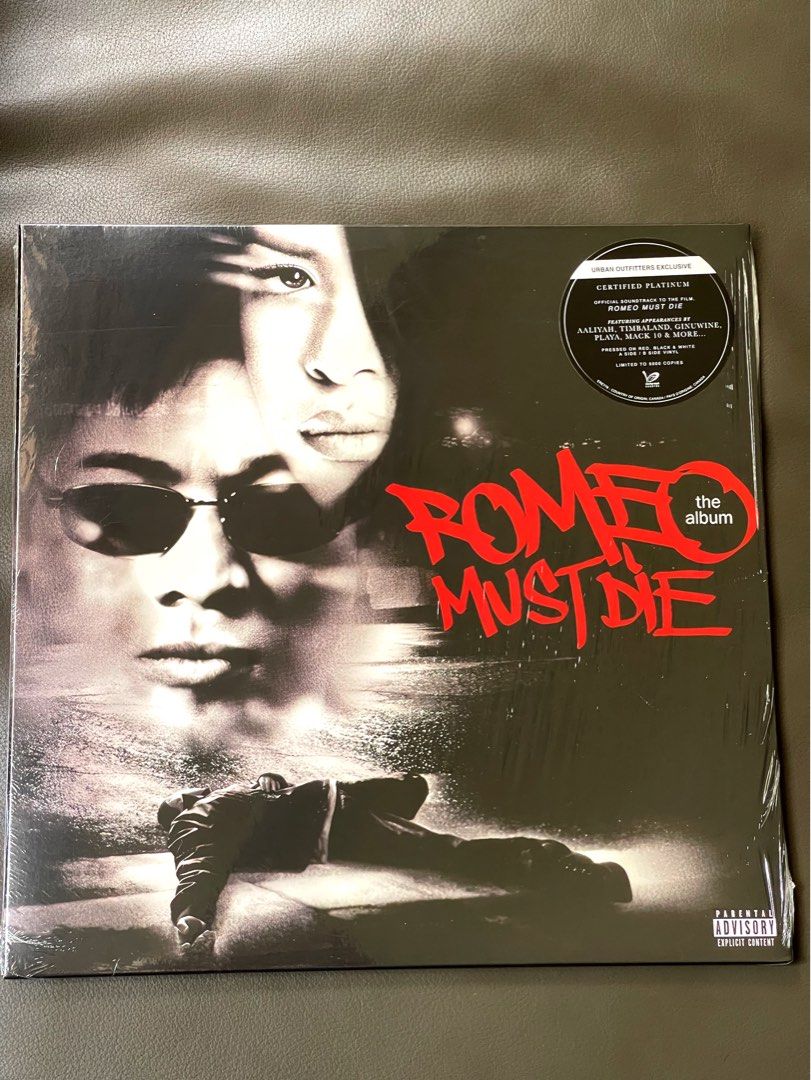 Movie Soundtracks on vinyl (Greatest Showman, Romeo Must Die, Sister