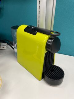 Nespresso膠囊咖啡機