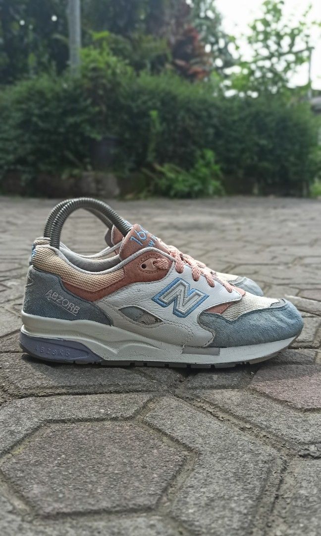New balance hotsell 1600 fcb