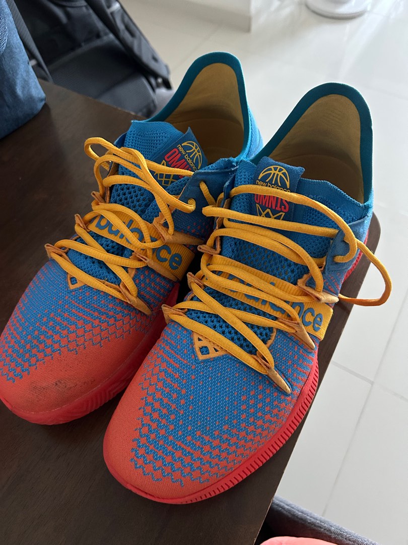 New balance basketball shoe size US9, Sports Equipment, Sports & Games