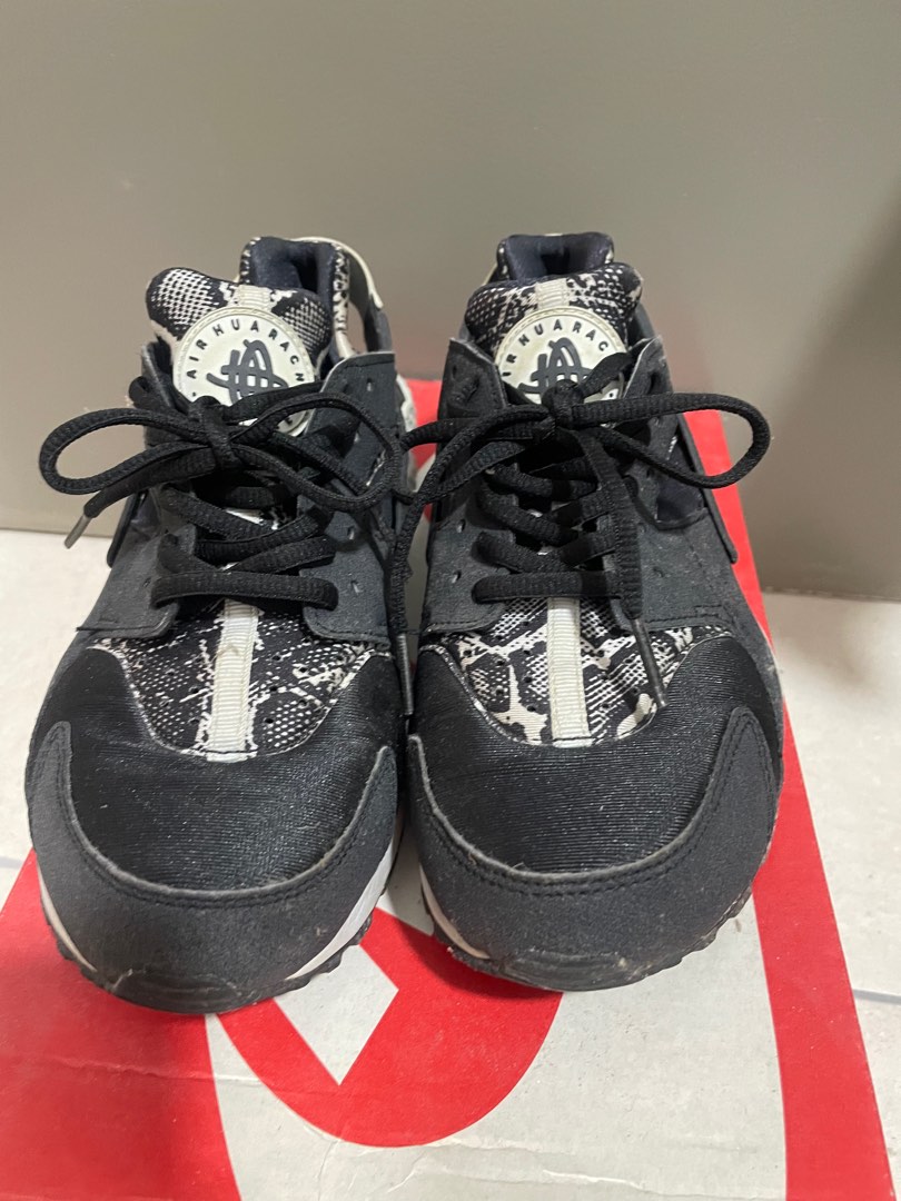 Nike huarache print sales
