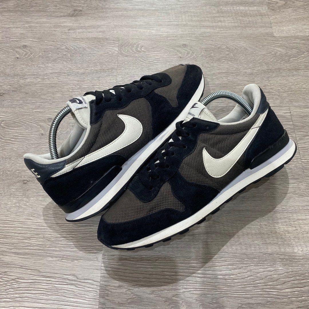 Nike internationalist 7.5 discount