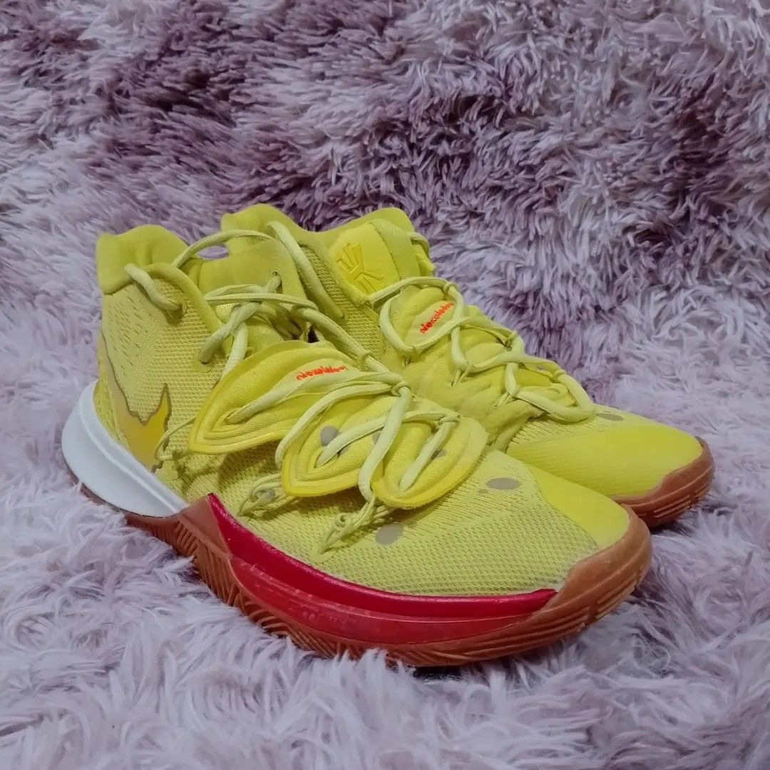 NIKE KYRIE SPONGEBOB SQUAREPANTS