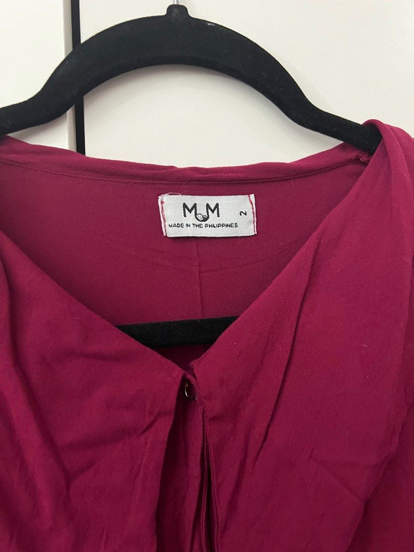 Nursing Dress (Bfeeding Mum) (Category: Dresses) located in Binangonan. Submitted by joyciegoto (Listing ID 1222713473, Image 2). Description: Nursing dress Brand: Bfeeding Mum Size 2 (fits XL-2xl) Color: Maroon Washed but never used.