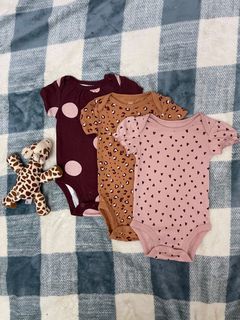 (Category: ) located in . Submitted by ellepreloveditems (Listing ID 1222727181, Image 1). Description: .