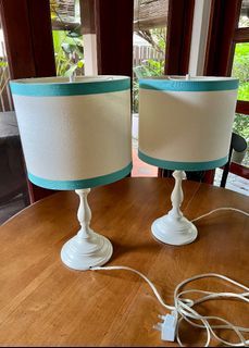 Pottery Barn Kids bedroom lamp set