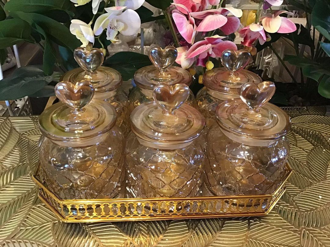 RAYA Cookies Snacks Kuih Glass Jar Bottles 6 Pieces + 1 gold Tray Set (Category: Food Organisation & Storage) located in Singapore. Submitted by sgcountryvictoriandecor (Listing ID 1222688150, Image 1). Description: 6 x glass air tight bottles 1x gold mirror tray. Very Popular while stock last ✅If u want to see our latest products. ✅Pls LIKE or follow us on our FACEBOOK page. ✅https://www.facebook.com/sgcountryhomedecor/ 👉To order 💬 PM or ☎️ Za