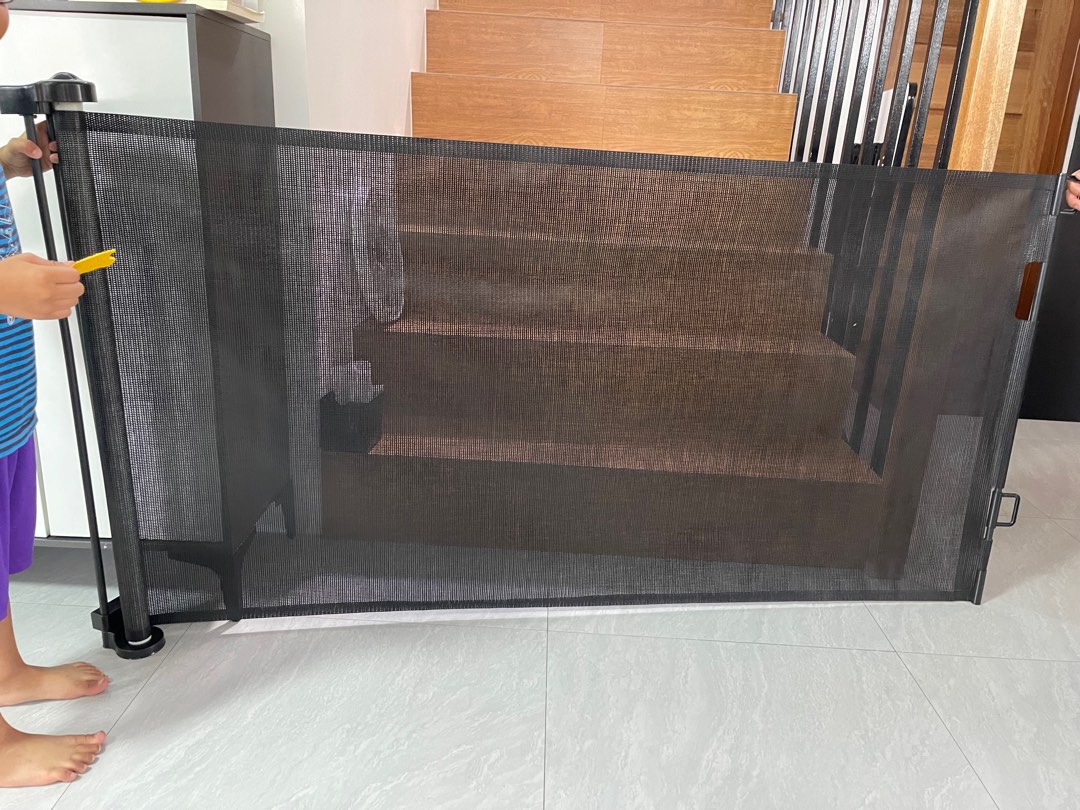 Retractable safety gate guard mesh or net on Carousell