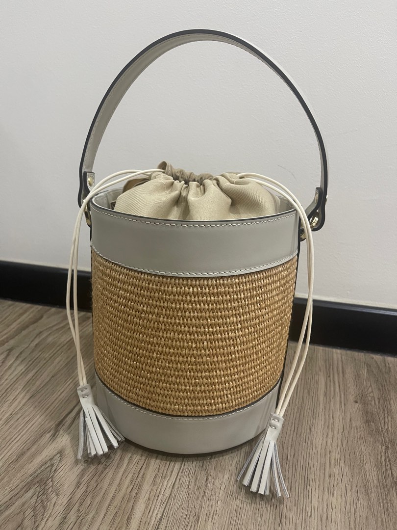 Roberta Firenze (RF) Grande Rafia Bucket Bag, Women's Fashion, Bags ...