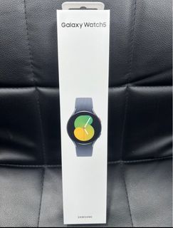 Samsung watch 5 R900 40mm (Wi-Fi / Bluetooth / GPS) (black / pink / silver ) (⚠️請勿議價/ No bargain🚫)➖產品已有詳細說明.請先細閱(請勿查詢與此項產品無關及功能上的問題)🙏🏻➖💯%全新.原廠.香港行貨➖💯%New.original .Hk spec)( ✅接受消費卷: 八達通/Wechat Pay/ Alipay/ Visa 💵一律需收取2%手續費)(只限店交收)