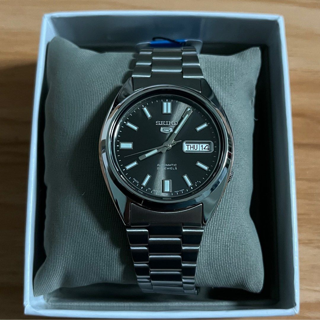 SEIKO SNXS79 J, Men's Fashion, Watches & Accessories, Watches on Carousell