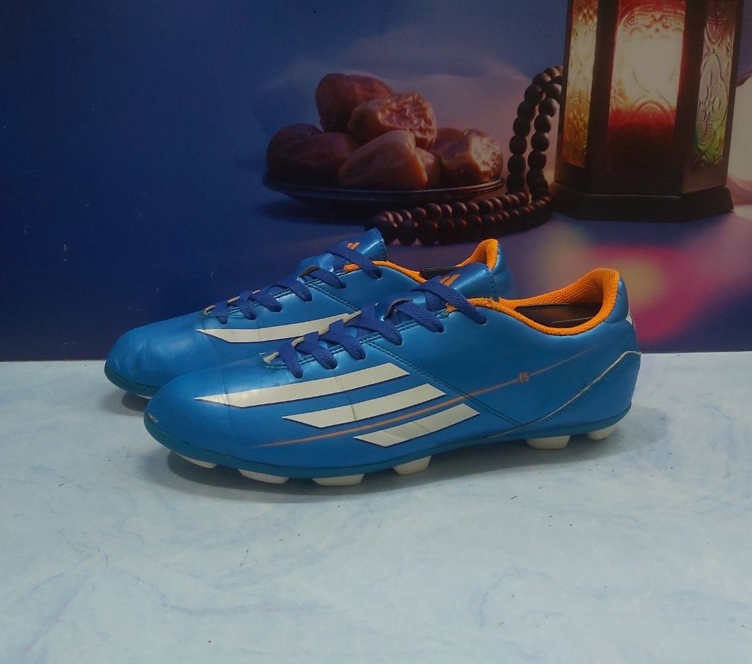 Sepatu Bola Adidas F5 TRX HG Mavi F32754 Blue Ukuran 44