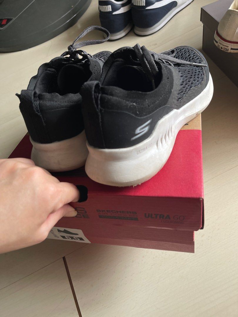 Skechers ultra go, Women's Fashion, Footwear, Sneakers on Carousell