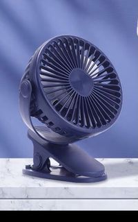 Small clip fan