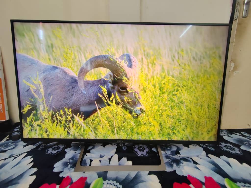 Sony 55 inchi 4k Smart LeD, TV & Home Appliances, TV & Entertainment