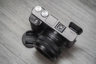Sony A6000 Grey Kit FE 28-60mm OSS - Ex Garansi Sony Indo - Excellent