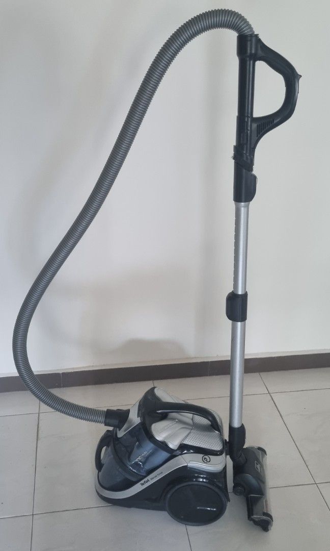 Tefal Vacuum Silence Force, TV & Home Appliances, Vacuum Cleaner ...