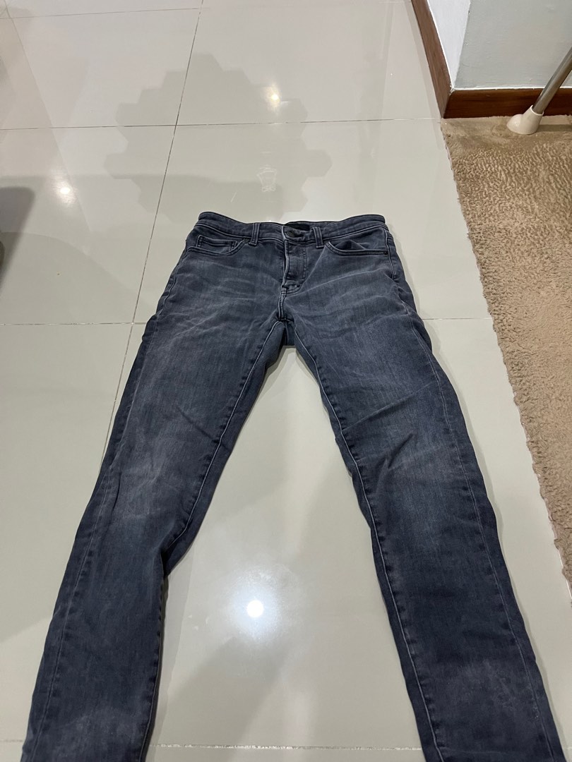 Uniqlo skinny jeans, Men's Fashion, Bottoms, Jeans on Carousell