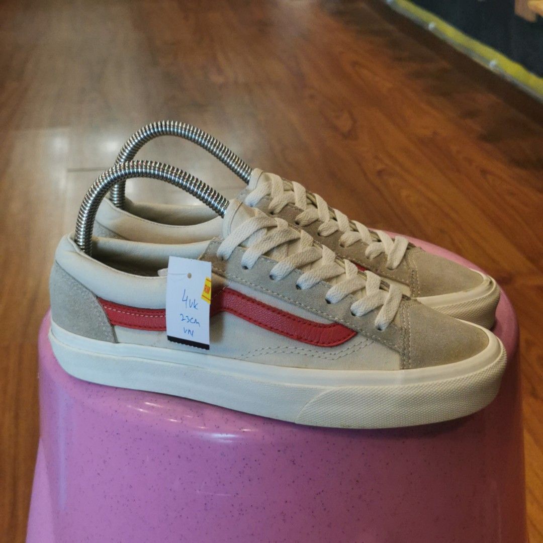 Vans style 36 hot sale white red