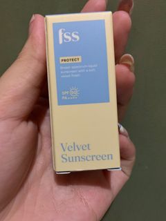 Velvet Sunscreen FSS For Skin Sake Mini size