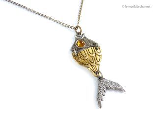 Vintage 1970s Articulated Fish Pendant Necklace, nk877-c