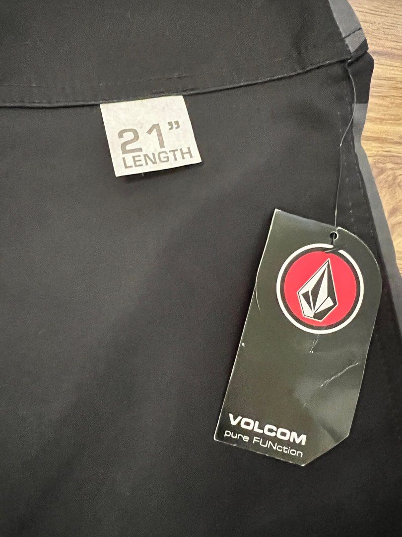 Volcom Board Shorts (Category: Swim Trunks & Board Shorts) located in San Fernando. Submitted by authenticsph (Listing ID 1222603621, Image 3). Description: Brandnew Guaranteed Authentic Imported from US Size:29” Lenght:21” Fixed Price napo‼️ Maganda po tela 😍 ✅MSRP 💲45.