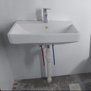 (Category: ) located in . Submitted by callywally (Listing ID 1222630593, Image 1). Description: .