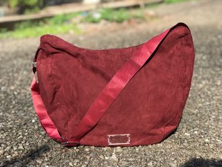 (Category: ) located in . Submitted by 89closet (Listing ID 1222799456, Image 1). Description: .