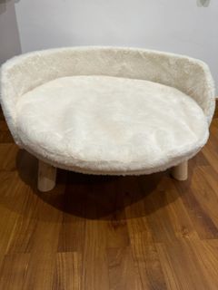 White Sofa Bed for Dogs & Cats with Removable & Washable Base Cushion