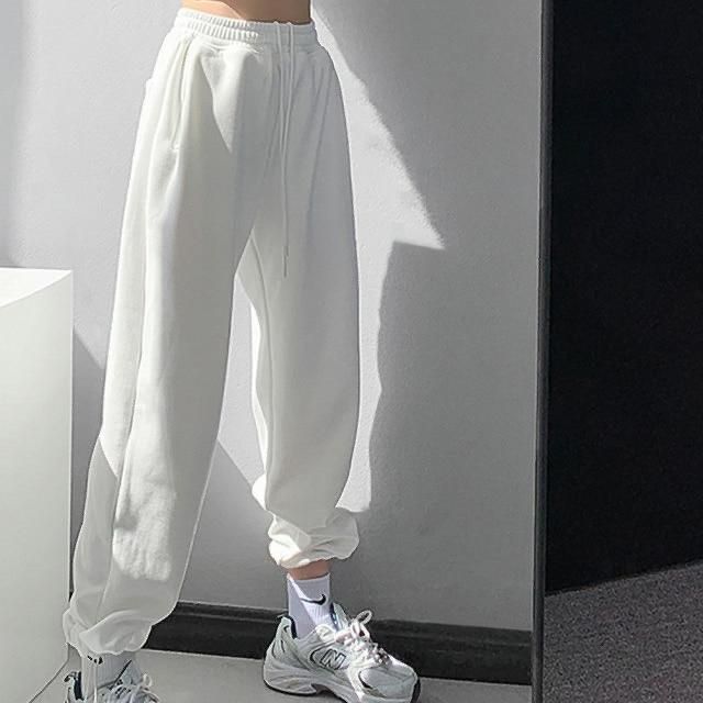 white sweatpants sweats joggers drawstring elastic pants bottoms