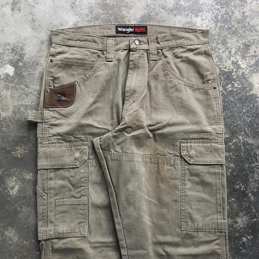 Wrangler RIGGS Workwear Cargo Pants, Men's Fashion, Bottoms, Trousers