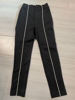 （分類：）位於 。 由 cherrycharlene 提交（商品編號 1222655174，圖片 1）。簡介： 。