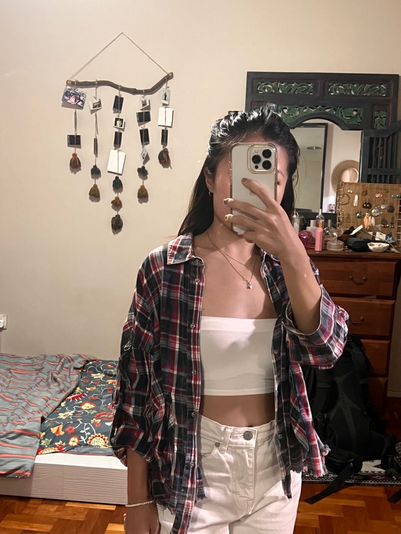 Zara flannel, Women's Fashion, Tops, Longsleeves on Carousell